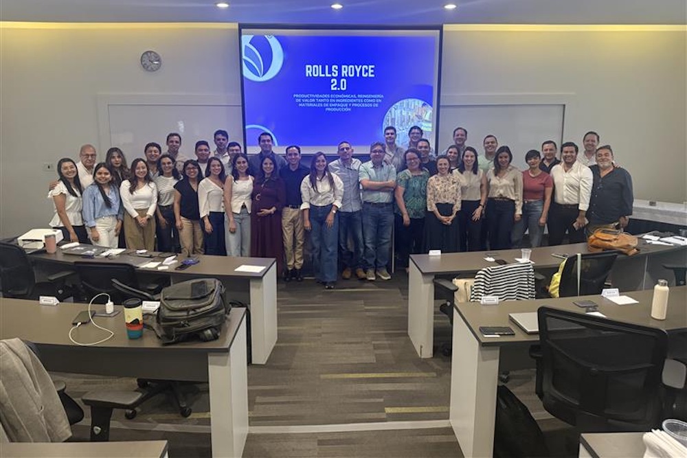 Taller Rolls Royce 2.0: Un espacio de co-creación y colaboración regional